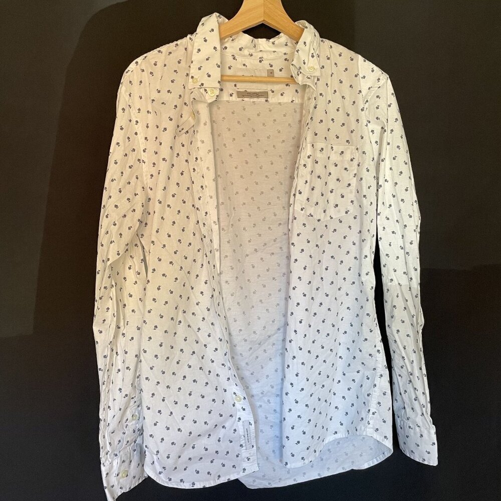 Goodfellow & Co slim white and purple floral button down shirt men's size medium